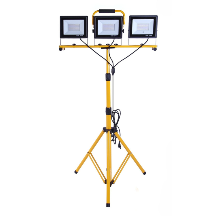 LED 3 head party light rental in Hanford 70inch tall 21,000 lumen event light